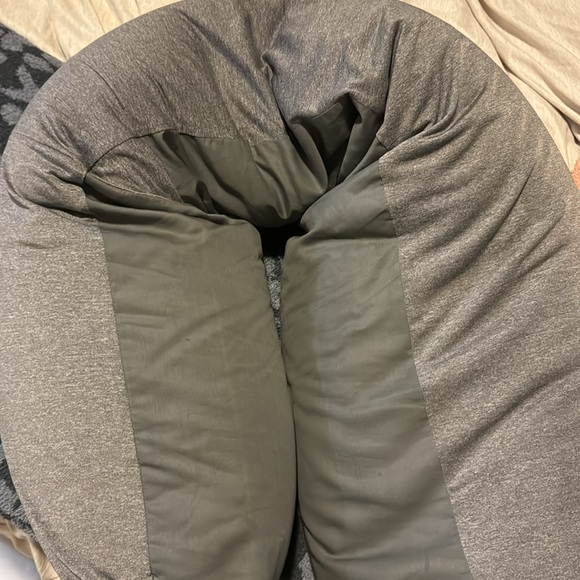 Pregnancy pillow - Picture 2 of 2